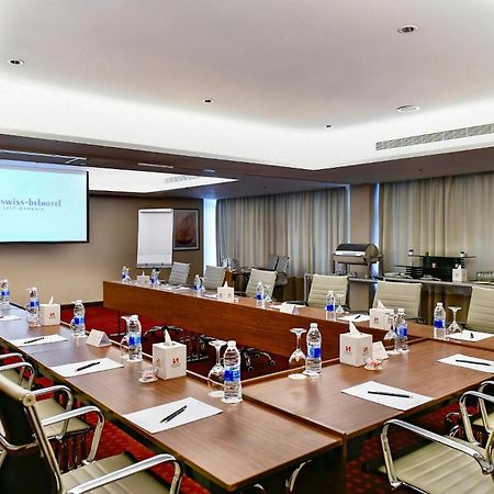 Swiss-Belhotel Seef Bahrain Манама Экстерьер фото