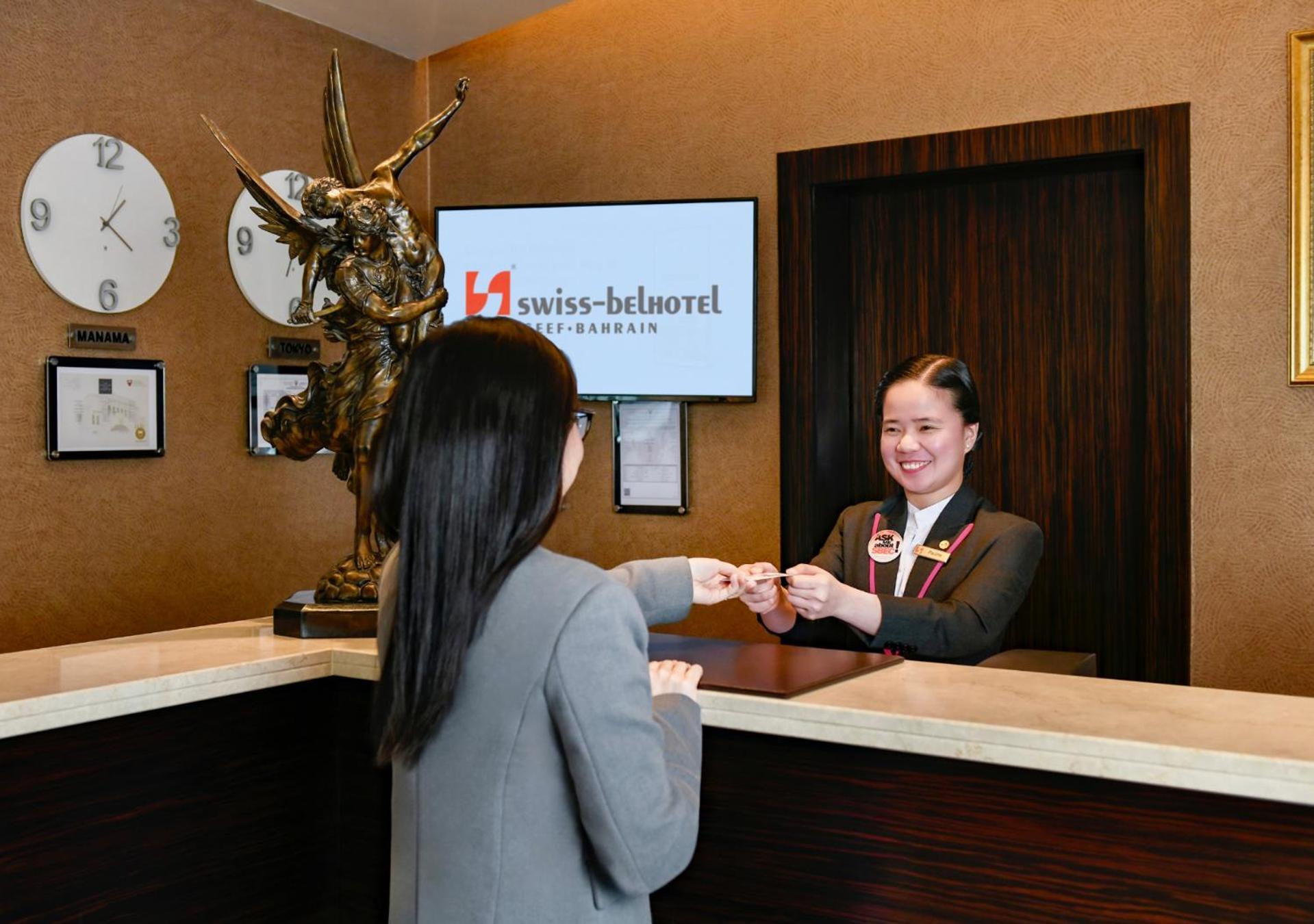 Swiss-Belhotel Seef Bahrain Манама Экстерьер фото