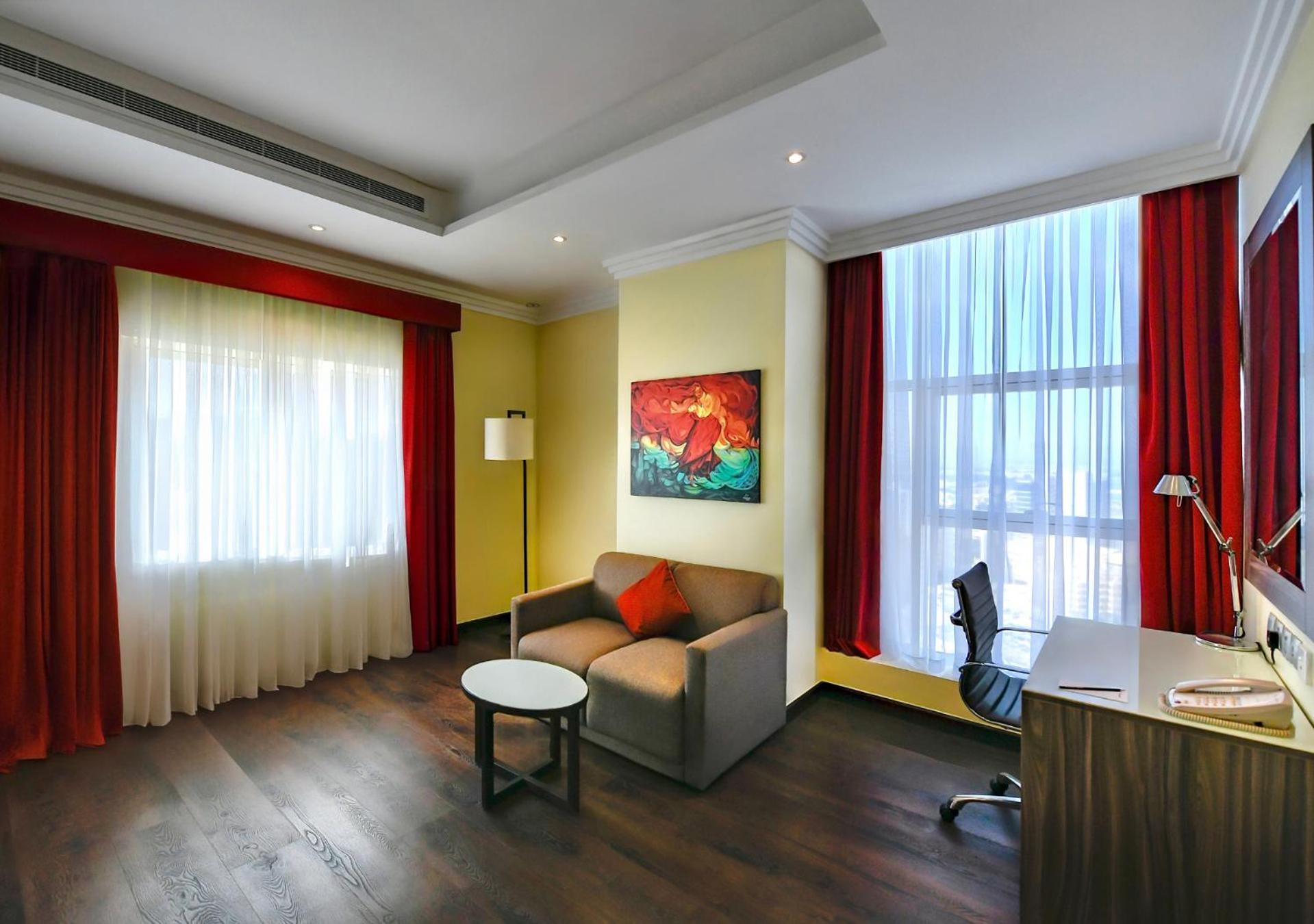 Swiss-Belhotel Seef Bahrain Манама Экстерьер фото